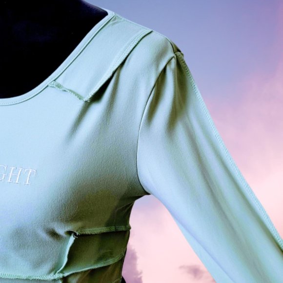 🆕Girls Fight, Green exposed seam Crop Top - Picture 6 of 12